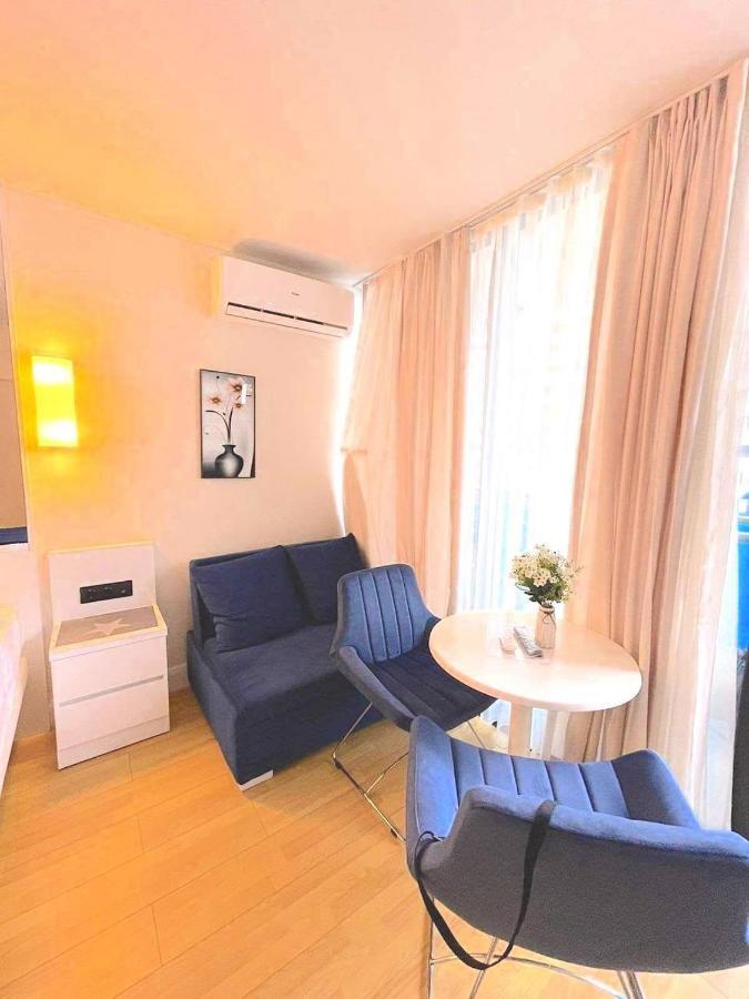 Hotel Black Sea Luxury Towers Batumi Esterno foto